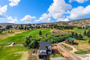 2610 Foxridge Rd, Garden City, UT 84028 - Photo 5
