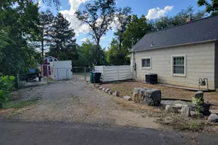 8588 S 100 E, Sandy, UT 84070 - Photo 23
