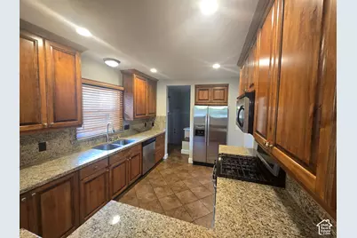 1316 E Roosevelt Ave S, Salt Lake City, UT 84105 - Photo 3