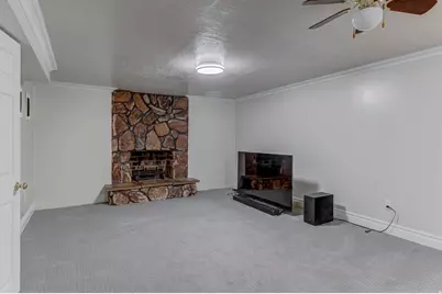 325 S 900 E, Kaysville, UT 84037 - Photo 15