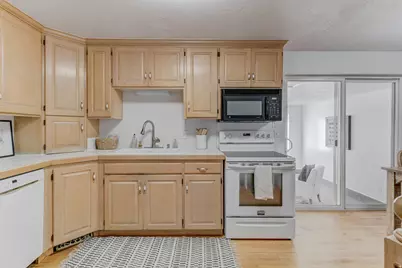 325 S 900 E, Kaysville, UT 84037 - Photo 5