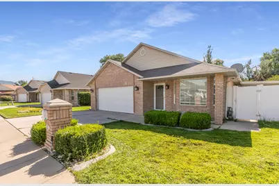 4046 S 850 W, Riverdale, UT 84405 - Photo 3