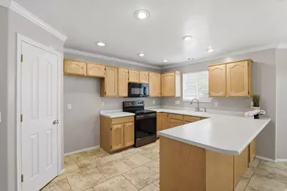5371 W Fieldbury Cir S, West Valley, UT 84120 - Photo 13