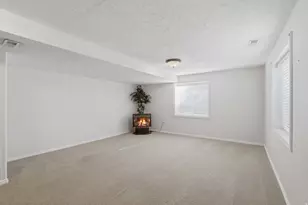 5371 W Fieldbury Cir S, West Valley, UT 84120 - Photo 29