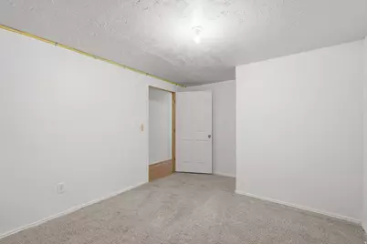 5371 W Fieldbury Cir S, West Valley, UT 84120 - Photo 33
