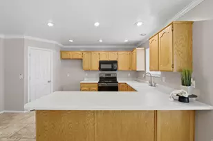 5371 W Fieldbury Cir S, West Valley, UT 84120 - Photo 15