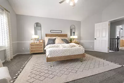 9092 S Enchanted Oak Ln, Sandy, UT 84094 - Photo 11