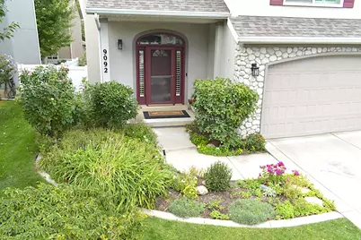 9092 S Enchanted Oak Ln, Sandy, UT 84094 - Photo 31