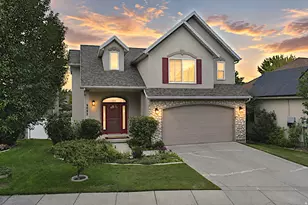 9092 S Enchanted Oak Ln E, Sandy, UT 84094 - Photo 1