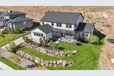 2417 E Patriot Dr, Eagle Mountain, UT 84005 - Photo 3