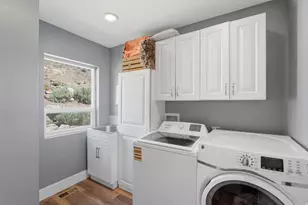 2417 E Patriot Dr, Eagle Mountain, UT 84005 - Photo 47