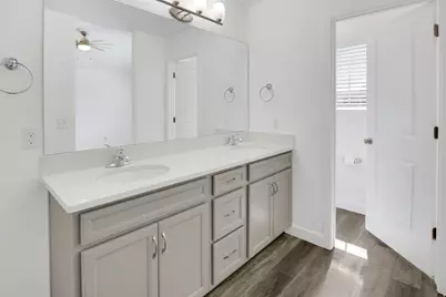 2064 W 3360 S, Syracuse, UT 84075 - Photo 13