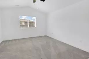 2064 W 3360 S, Syracuse, UT 84075 - Photo 11