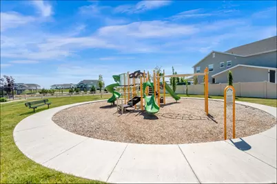2064 W 3360 S, Syracuse, UT 84075 - Photo 23