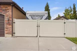 2662 W 2325 N, Farr West, UT 84404 - Photo 51