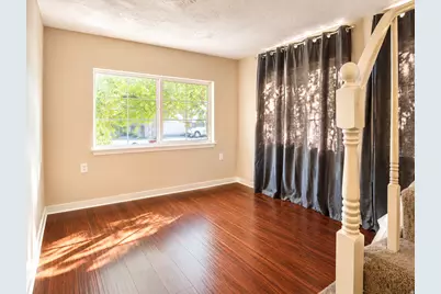 579 E Cross St, Ogden, UT 84404 - Photo 11