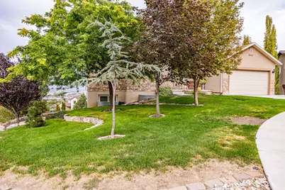 3892 E South Pass Cove, Eagle Mountain, UT 84005 - Photo 37