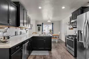 15046 S Gallant Dr, Bluffdale, UT 84065 - Photo 9