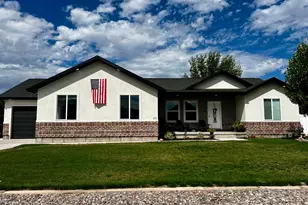 171 N 460 St E, Elsinore, UT 84724 - Photo 3