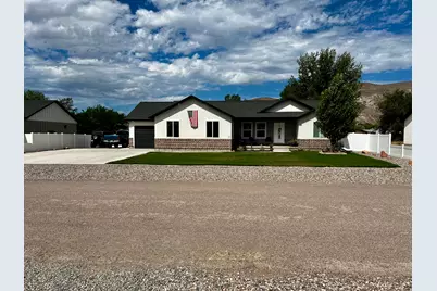 171 N 460 St E #3, Elsinore, UT 84724 - Photo 1