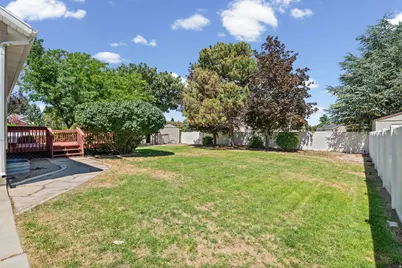 3762 W Elk Valley Ln S, South Jordan, UT 84095 - Photo 31