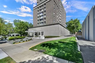 777 E South Temple S, Salt Lake City, UT 84102 - Photo 33