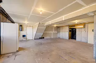 4190 W 400 S, West Warren, UT 84404 - Photo 41