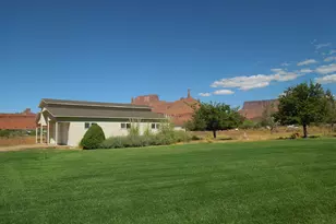 113 E Pace Ln, Castle Valley, UT 84532 - Photo 5