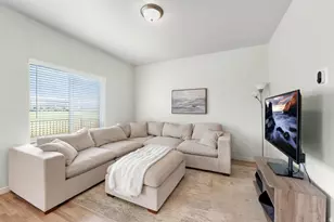 662 N 2560 E, Spanish Fork, UT 84660 - Photo 9