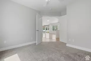 6952 W Hunter Valley Dr, West Valley, UT 84128 - Photo 5