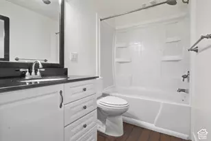 6952 W Hunter Valley Dr, West Valley, UT 84128 - Photo 13