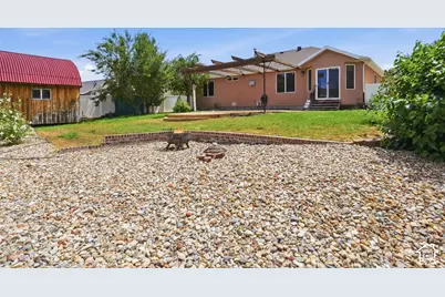 6952 W Hunter Valley Dr, West Valley, UT 84128 - Photo 15