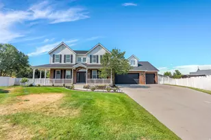 3661 N 2300 E, Layton, UT 84040 - Photo 79
