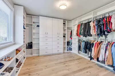3661 N 2300 E, Layton, UT 84040 - Photo 35