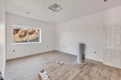 760 N Lauritzen, Hildale, UT 84784 - Photo 29