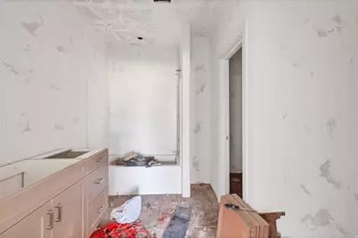760 N Lauritzen, Hildale, UT 84784 - Photo 31