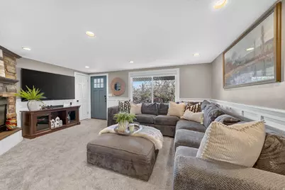 9728 S 1650 W, South Jordan, UT 84095 - Photo 5