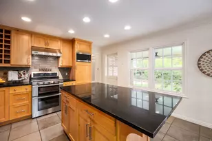 2030 E 900 S, Salt Lake City, UT 84108 - Photo 11