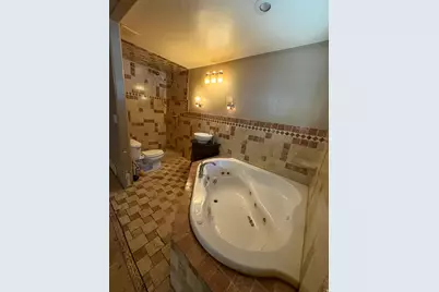 8012 S Bueno Vista Dr, West Jordan, UT 84088 - Photo 15