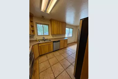 8012 S Bueno Vista Dr, West Jordan, UT 84088 - Photo 5