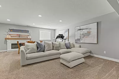 4060 W Ivy Ave, Mountain Green, UT 84050 - Photo 23