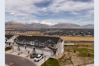 2672 N Blue Dawn Ln, Saratoga Springs, UT 84045 - Photo 25