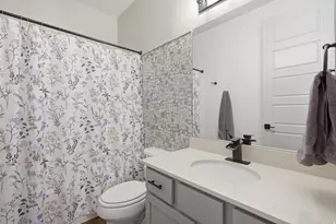 1422 E Lowe Peak Dr, Eagle Mountain, UT 84005 - Photo 17