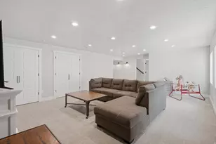 1422 E Lowe Peak Dr, Eagle Mountain, UT 84005 - Photo 23