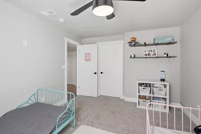 1422 E Lowe Peak Dr, Eagle Mountain, UT 84005 - Photo 25