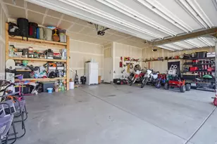 1422 E Lowe Peak Dr, Eagle Mountain, UT 84005 - Photo 29