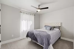 1422 E Lowe Peak Dr, Eagle Mountain, UT 84005 - Photo 19