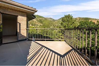 6082 Breeze Cir, South Ogden, UT 84403 - Photo 45