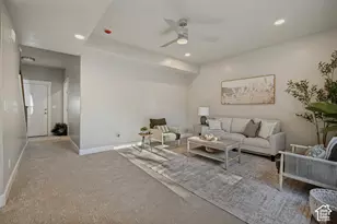 1110 Liberty Cottage Ct, Ogden, UT 84404 - Photo 5