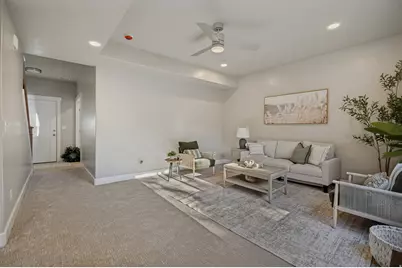 1110 Liberty Cottage Ct, Ogden, UT 84404 - Photo 5